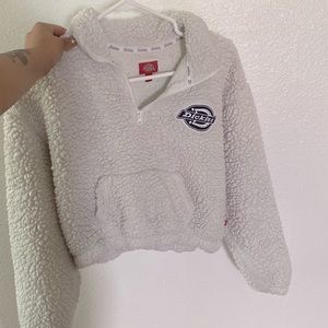 Cropped dickies sweater